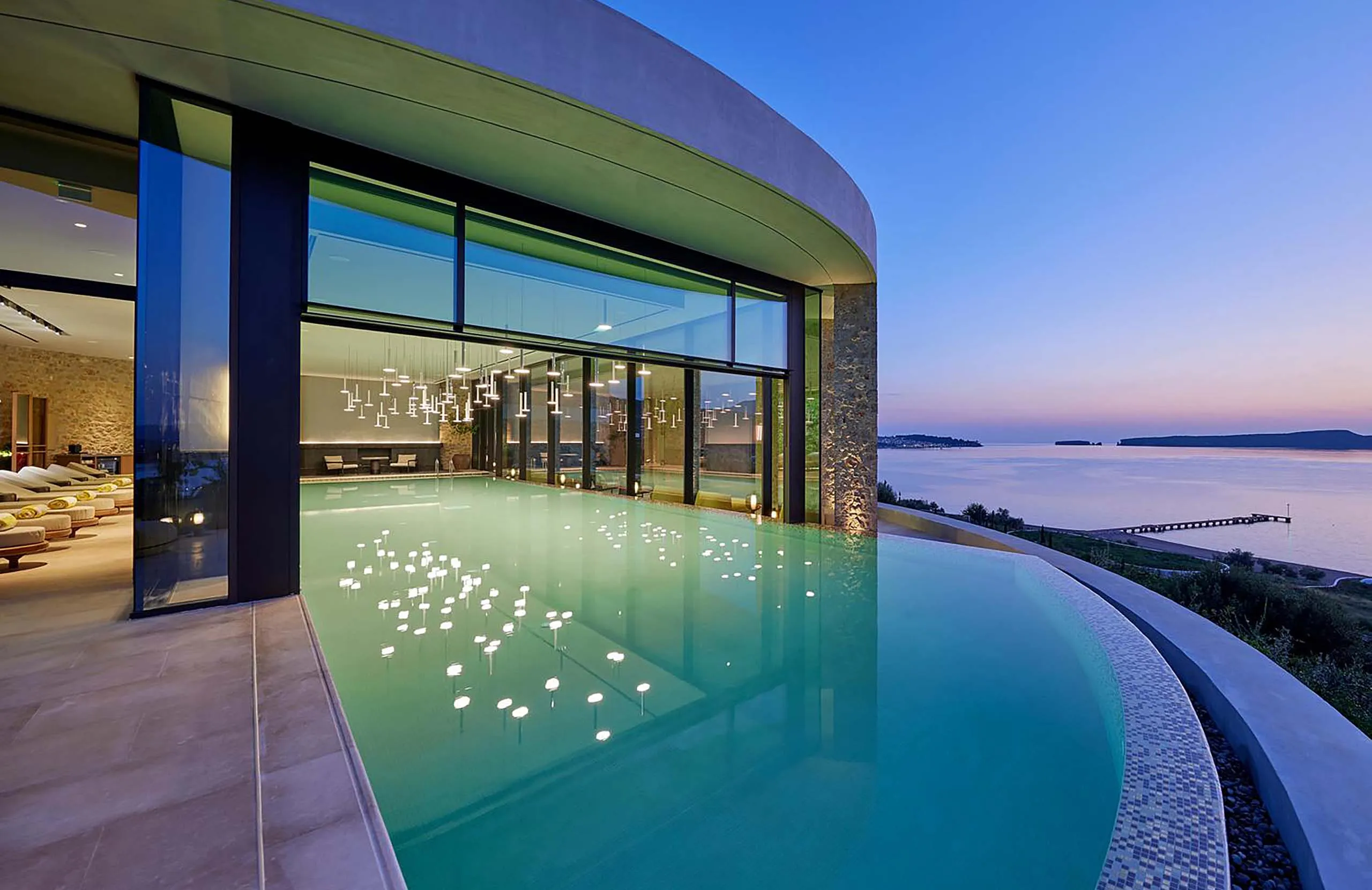 Mandarin Oriental spa pool